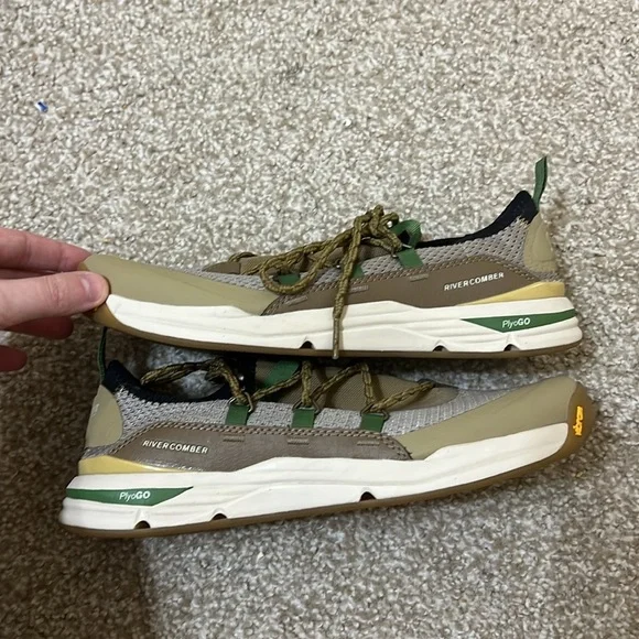 Danner x Anthropologie | Women’s Rivercomber 3” Trail Sneaker Bronze/Birch 9 - Picture 3 of 9